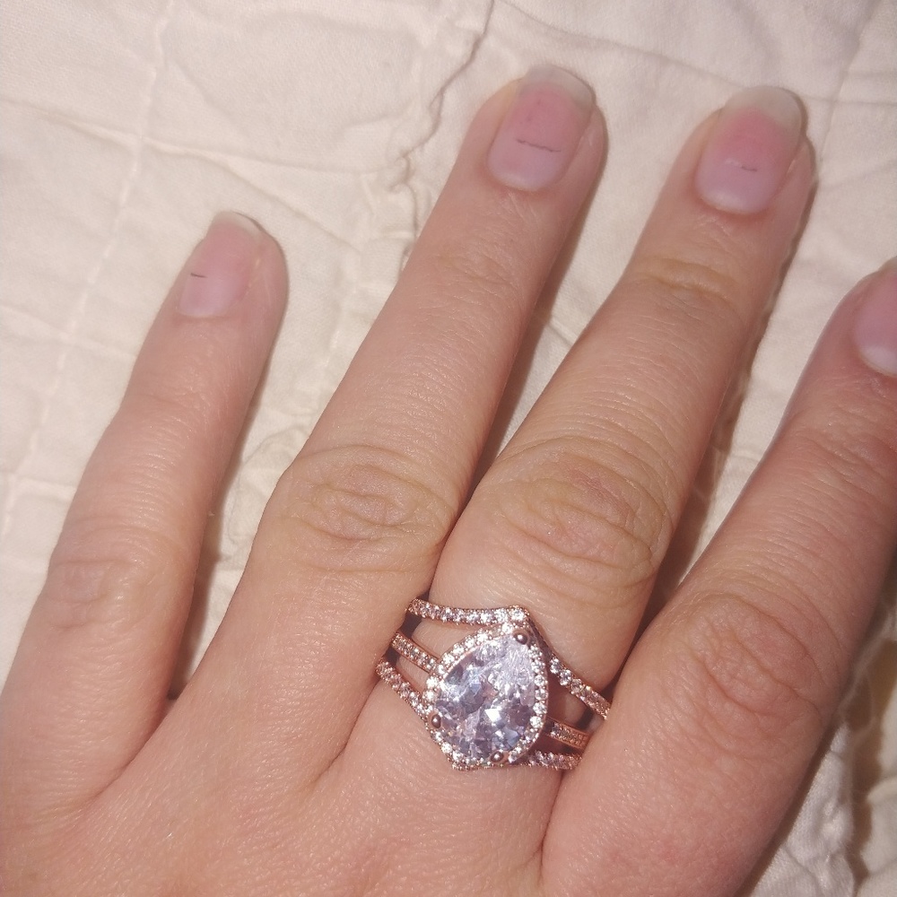 Pandora ring set